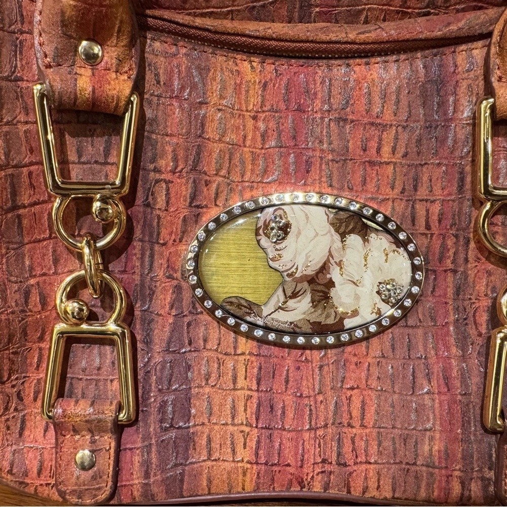 Debbie Brooks Elegant Crocodile-Embossed Orange Handbag with Magnafab included - Picture 3 of 17